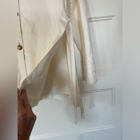 DOROTHEE SCHUMACHER
Urban Spirit Off White Linen & Cotton Jacket Overshirt - Picture 9 of 14